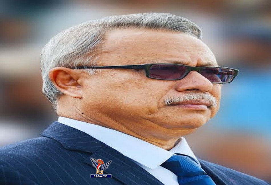 رئيس الوزراء د.عبد العزيز بن حبتور:   ثورة 21 سبتمبر بقيادة السيد أعطت زخما اضافيا لباقي الثورات اليمنية واعادت الاعتبار لشهداء اليمن وصنعاء هي من تنطلق منها المبادرات والحلول تأتي من صنعاء وليست من عواصم دول العدوان